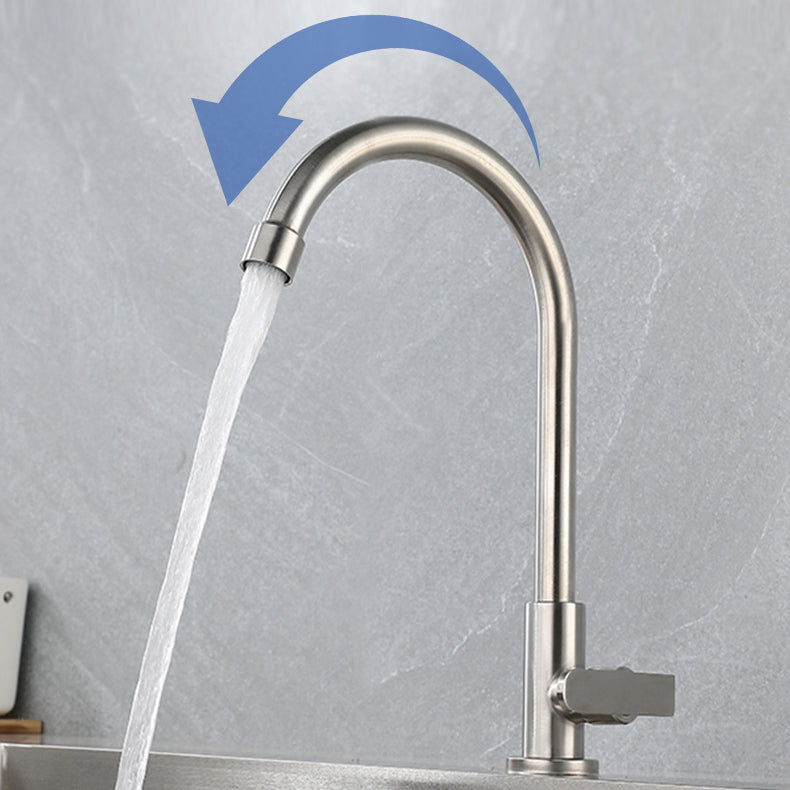 Contemporary Single Handle Kitchen Faucet Pull down 1-Hold Bar Faucet Clearhalo 'Home Improvement' 'home_improvement' 'home_improvement_kitchen_faucets' 'Kitchen Faucets' 'Kitchen Remodel & Kitchen Fixtures' 'Kitchen Sinks & Faucet Components' 'kitchen_faucets' 6211637