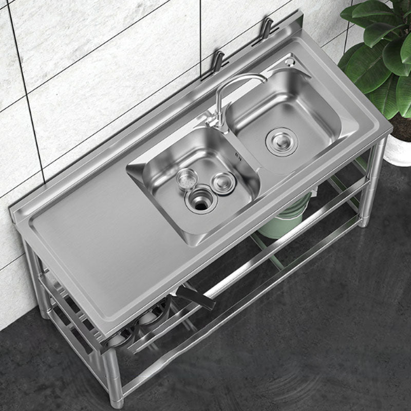 Classic Style Kitchen Sink Stainless Steel 2 Holes Undermount Kitchen Sink Clearhalo 'Home Improvement' 'home_improvement' 'home_improvement_kitchen_sinks' 'Kitchen Remodel & Kitchen Fixtures' 'Kitchen Sinks & Faucet Components' 'Kitchen Sinks' 'kitchen_sinks' 6211714