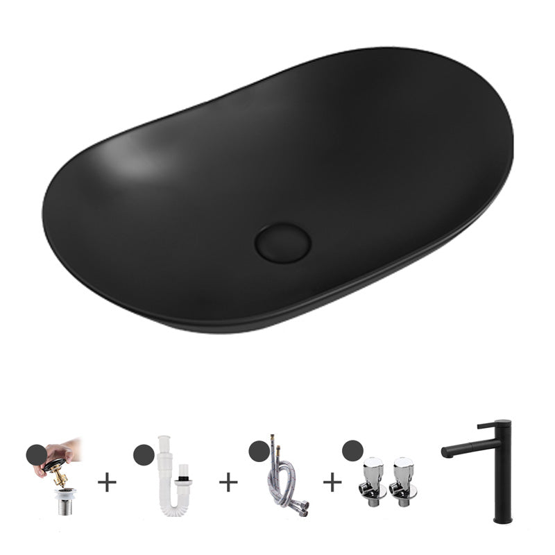 Contemporary Bathroom Sink Pop-Up Drain Porcelain Solid Color Oval-Shape Vessel Black Sink with Faucet Clearhalo 'Bathroom Remodel & Bathroom Fixtures' 'Bathroom Sinks & Faucet Components' 'Bathroom Sinks' 'bathroom_sink' 'Home Improvement' 'home_improvement' 'home_improvement_bathroom_sink' 6211947
