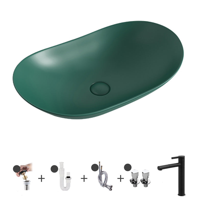 Contemporary Bathroom Sink Pop-Up Drain Porcelain Solid Color Oval-Shape Vessel Green Sink with Faucet Clearhalo 'Bathroom Remodel & Bathroom Fixtures' 'Bathroom Sinks & Faucet Components' 'Bathroom Sinks' 'bathroom_sink' 'Home Improvement' 'home_improvement' 'home_improvement_bathroom_sink' 6211958