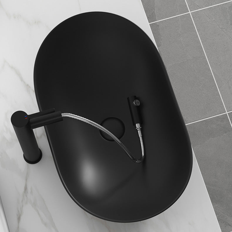 Contemporary Bathroom Sink Pop-Up Drain Porcelain Solid Color Oval-Shape Vessel Clearhalo 'Bathroom Remodel & Bathroom Fixtures' 'Bathroom Sinks & Faucet Components' 'Bathroom Sinks' 'bathroom_sink' 'Home Improvement' 'home_improvement' 'home_improvement_bathroom_sink' 6211962