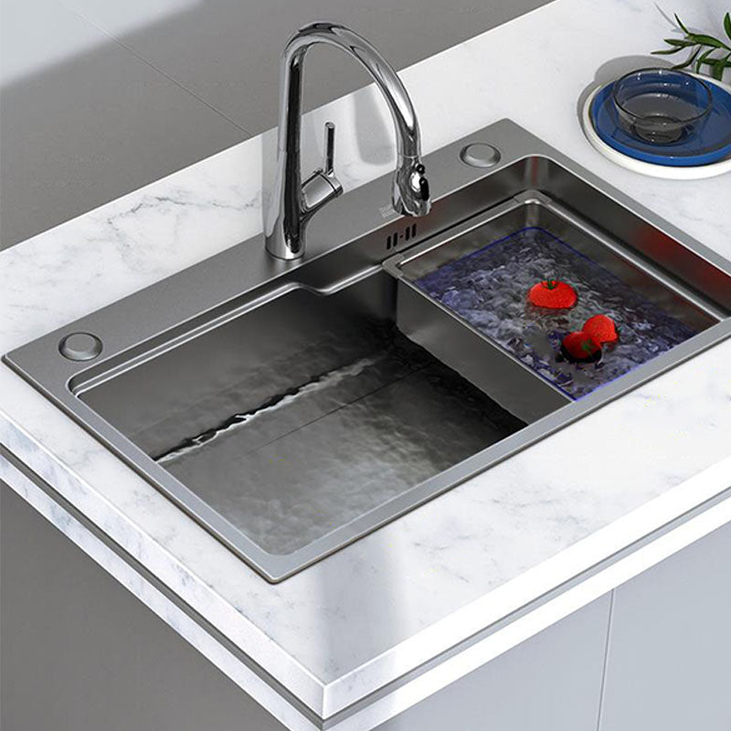 Modern Kitchen Sink Stainless Steel with Drain Assembly and Strainer Workstation Sink Clearhalo 'Home Improvement' 'home_improvement' 'home_improvement_kitchen_sinks' 'Kitchen Remodel & Kitchen Fixtures' 'Kitchen Sinks & Faucet Components' 'Kitchen Sinks' 'kitchen_sinks' 6227349