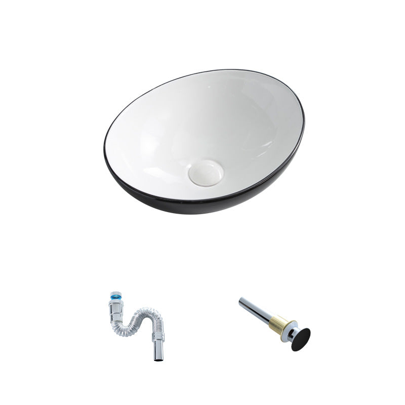 Contemporary Bathroom Sink Pop-Up Drain Porcelain Oval-Shape Vessel Lavatory Sink 16.1"L x 13"W x 5.7"H Black White Sink Clearhalo 'Bathroom Remodel & Bathroom Fixtures' 'Bathroom Sinks & Faucet Components' 'Bathroom Sinks' 'bathroom_sink' 'Home Improvement' 'home_improvement' 'home_improvement_bathroom_sink' 6239278