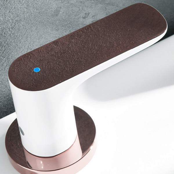 Modern Bathroom Faucet Black and White Copper Deck Mounted Tub Faucet Clearhalo 'Bathroom Remodel & Bathroom Fixtures' 'Bathtub Faucets' 'bathtub_faucets' 'Home Improvement' 'home_improvement' 'home_improvement_bathtub_faucets' 6248647