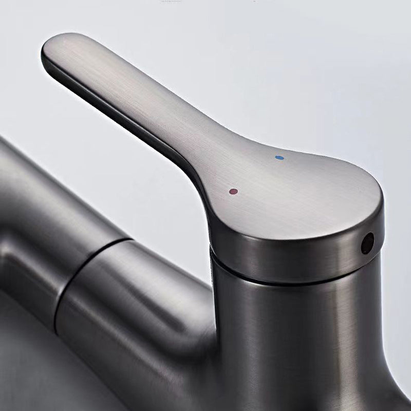 Modern Faucet 1-Handle and 1-Hole Copper with Pull out Sprayer Faucet Clearhalo 'Home Improvement' 'home_improvement' 'home_improvement_kitchen_faucets' 'Kitchen Faucets' 'Kitchen Remodel & Kitchen Fixtures' 'Kitchen Sinks & Faucet Components' 'kitchen_faucets' 6255610