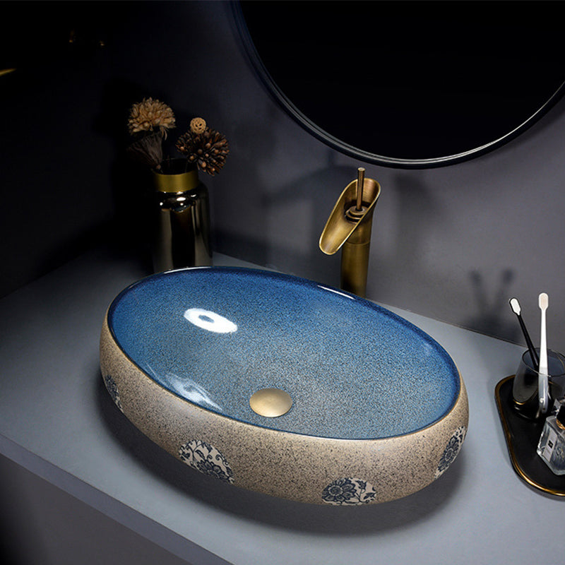 Modern Bathroom Sink Vitreous China Hand Painted Oval Vessel Lavatory Sink 23.2"L x 15.7"W x 5.5"H Blue/ White Clearhalo 'Bathroom Remodel & Bathroom Fixtures' 'Bathroom Sinks & Faucet Components' 'Bathroom Sinks' 'bathroom_sink' 'Home Improvement' 'home_improvement' 'home_improvement_bathroom_sink' 6256030