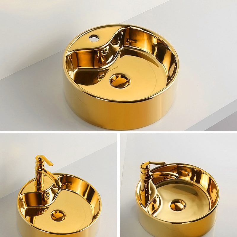 Modern Bathroom Sink Metal Rectangular with Pop-Up Drain and Faucet Vessel Bathroom Sink Clearhalo 'Bathroom Remodel & Bathroom Fixtures' 'Bathroom Sinks & Faucet Components' 'Bathroom Sinks' 'bathroom_sink' 'Home Improvement' 'home_improvement' 'home_improvement_bathroom_sink' 6256079