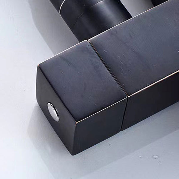 Modern 1-Handle Faucet with Water Dispenser with Pull out Sprayer Faucet Clearhalo 'Home Improvement' 'home_improvement' 'home_improvement_kitchen_faucets' 'Kitchen Faucets' 'Kitchen Remodel & Kitchen Fixtures' 'Kitchen Sinks & Faucet Components' 'kitchen_faucets' 6272577