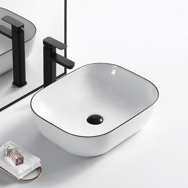 Modern Bathroom Sink Porcelain Pop-Up Drain Rectangular Vessel Sink Clearhalo 'Bathroom Remodel & Bathroom Fixtures' 'Bathroom Sinks & Faucet Components' 'Bathroom Sinks' 'bathroom_sink' 'Home Improvement' 'home_improvement' 'home_improvement_bathroom_sink' 6272779