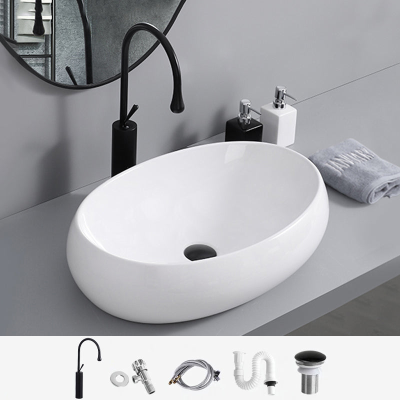Contemporary Bathroom Sink with Single Faucet Hole Solid Color Oval-Shape Vessel Sink 16"L x 12"W x 5"H Sink with Faucet Clearhalo 'Bathroom Remodel & Bathroom Fixtures' 'Bathroom Sinks & Faucet Components' 'Bathroom Sinks' 'bathroom_sink' 'Home Improvement' 'home_improvement' 'home_improvement_bathroom_sink' 6298400