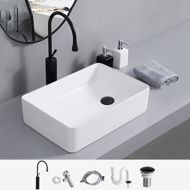Contemporary Bathroom Sink with Single Faucet Hole Solid Color Oval-Shape Vessel Sink 19.9"L x 13.6"W x 4.9"H Sink with Faucet Clearhalo 'Bathroom Remodel & Bathroom Fixtures' 'Bathroom Sinks & Faucet Components' 'Bathroom Sinks' 'bathroom_sink' 'Home Improvement' 'home_improvement' 'home_improvement_bathroom_sink' 6298402