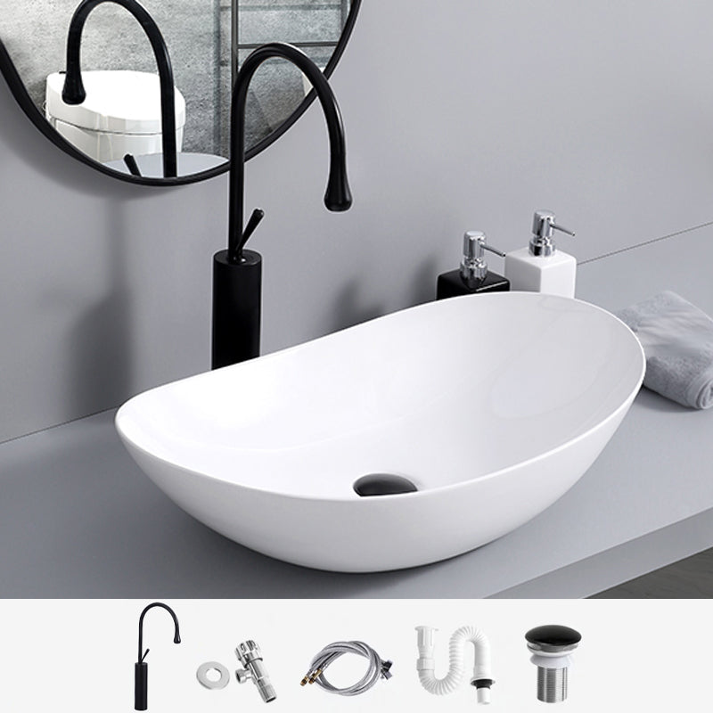 Contemporary Bathroom Sink with Single Faucet Hole Solid Color Oval-Shape Vessel Sink 20.5"L x 12.8"W x 5.9"H Sink with Faucet Clearhalo 'Bathroom Remodel & Bathroom Fixtures' 'Bathroom Sinks & Faucet Components' 'Bathroom Sinks' 'bathroom_sink' 'Home Improvement' 'home_improvement' 'home_improvement_bathroom_sink' 6298404