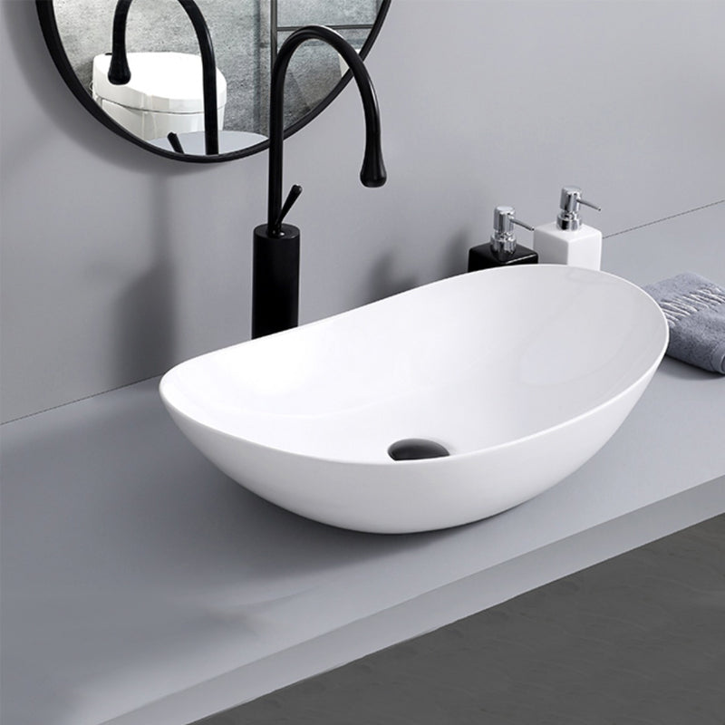 Contemporary Bathroom Sink with Single Faucet Hole Solid Color Oval-Shape Vessel Sink Clearhalo 'Bathroom Remodel & Bathroom Fixtures' 'Bathroom Sinks & Faucet Components' 'Bathroom Sinks' 'bathroom_sink' 'Home Improvement' 'home_improvement' 'home_improvement_bathroom_sink' 6298409