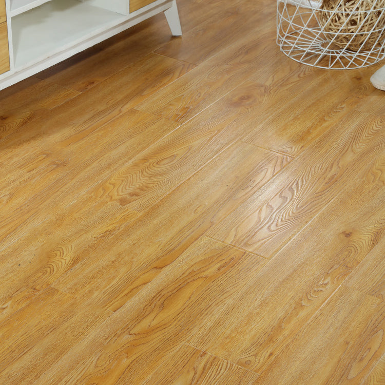 Classics Laminate Flooring in Natural, Click-Lock, Waterproof, 12mm Clearhalo 'Flooring 'Home Improvement' 'home_improvement' 'home_improvement_laminate_flooring' 'Laminate Flooring' 'laminate_flooring' Walls and Ceiling' 6299594