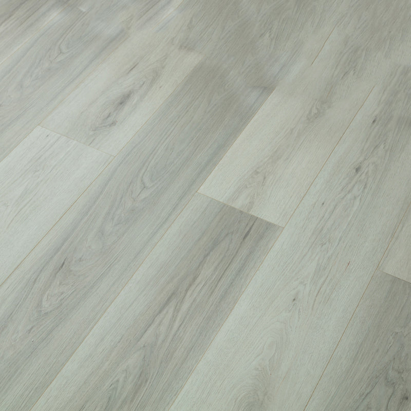 Modern E0 Solid Wood Laminate Flooring in Natural, Click-Lock, Waterproof Grey Clearhalo 'Flooring 'Home Improvement' 'home_improvement' 'home_improvement_laminate_flooring' 'Laminate Flooring' 'laminate_flooring' Walls and Ceiling' 6299732