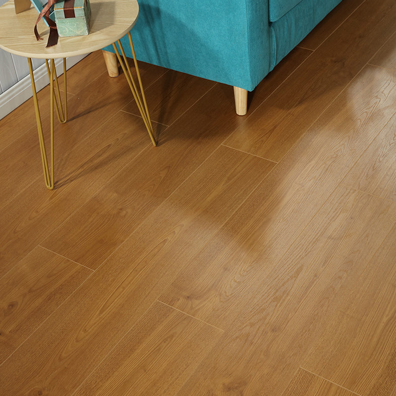 Modern E0 Solid Wood Laminate Flooring in Natural, Click-Lock, Waterproof Clearhalo 'Flooring 'Home Improvement' 'home_improvement' 'home_improvement_laminate_flooring' 'Laminate Flooring' 'laminate_flooring' Walls and Ceiling' 6299768