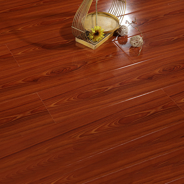 Classic 7" X 32" X 12mm Laminate Flooring, Click-Lock, Waterproof Clearhalo 'Flooring 'Home Improvement' 'home_improvement' 'home_improvement_laminate_flooring' 'Laminate Flooring' 'laminate_flooring' Walls and Ceiling' 6299867