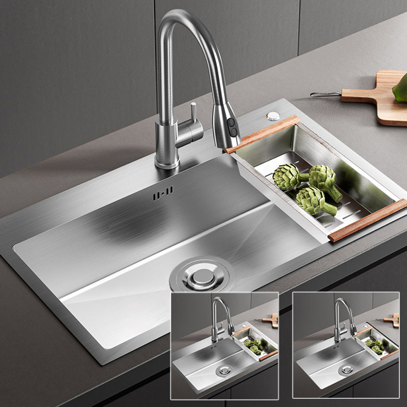 Classic Style Sink Stainless Steel Corrosion Resistant Sink for Kitchen Clearhalo 'Home Improvement' 'home_improvement' 'home_improvement_kitchen_sinks' 'Kitchen Remodel & Kitchen Fixtures' 'Kitchen Sinks & Faucet Components' 'Kitchen Sinks' 'kitchen_sinks' 6311774