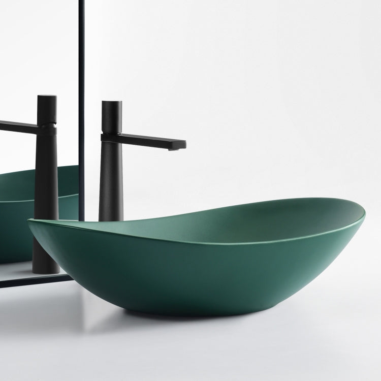 Modern Bathroom Sink Pop-Up Drain Porcelain Oval-Shape Vessel Bathroom Sink Clearhalo 'Bathroom Remodel & Bathroom Fixtures' 'Bathroom Sinks & Faucet Components' 'Bathroom Sinks' 'bathroom_sink' 'Home Improvement' 'home_improvement' 'home_improvement_bathroom_sink' 6311851