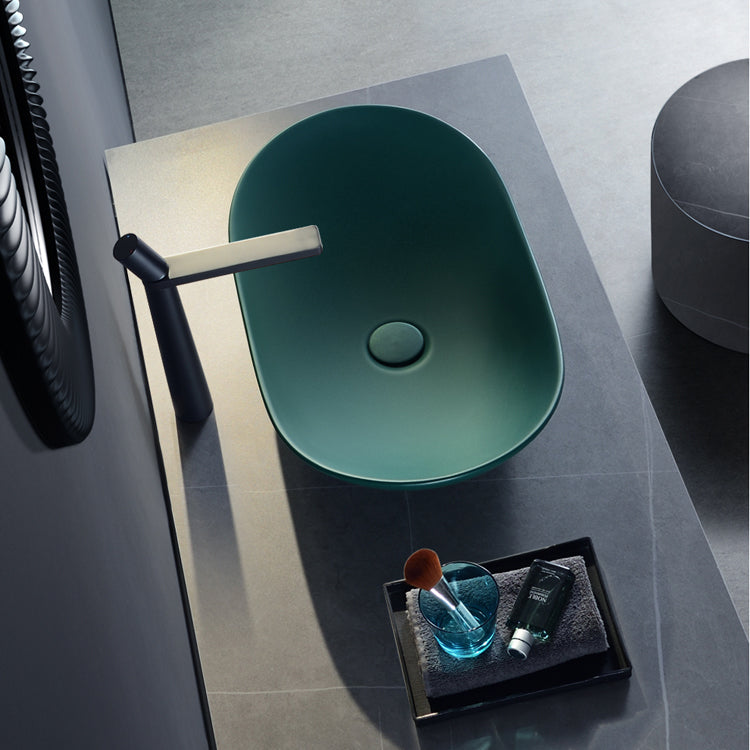 Modern Bathroom Sink Pop-Up Drain Porcelain Oval-Shape Vessel Bathroom Sink Clearhalo 'Bathroom Remodel & Bathroom Fixtures' 'Bathroom Sinks & Faucet Components' 'Bathroom Sinks' 'bathroom_sink' 'Home Improvement' 'home_improvement' 'home_improvement_bathroom_sink' 6311865