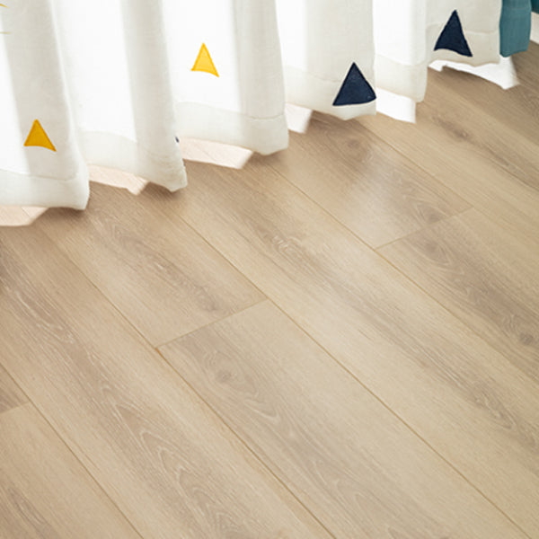 Nordic E0 Natural Solid Wood Laminate Flooring, Click Cinch Loc, Waterproof Clearhalo 'Flooring 'Home Improvement' 'home_improvement' 'home_improvement_laminate_flooring' 'Laminate Flooring' 'laminate_flooring' Walls and Ceiling' 6320776