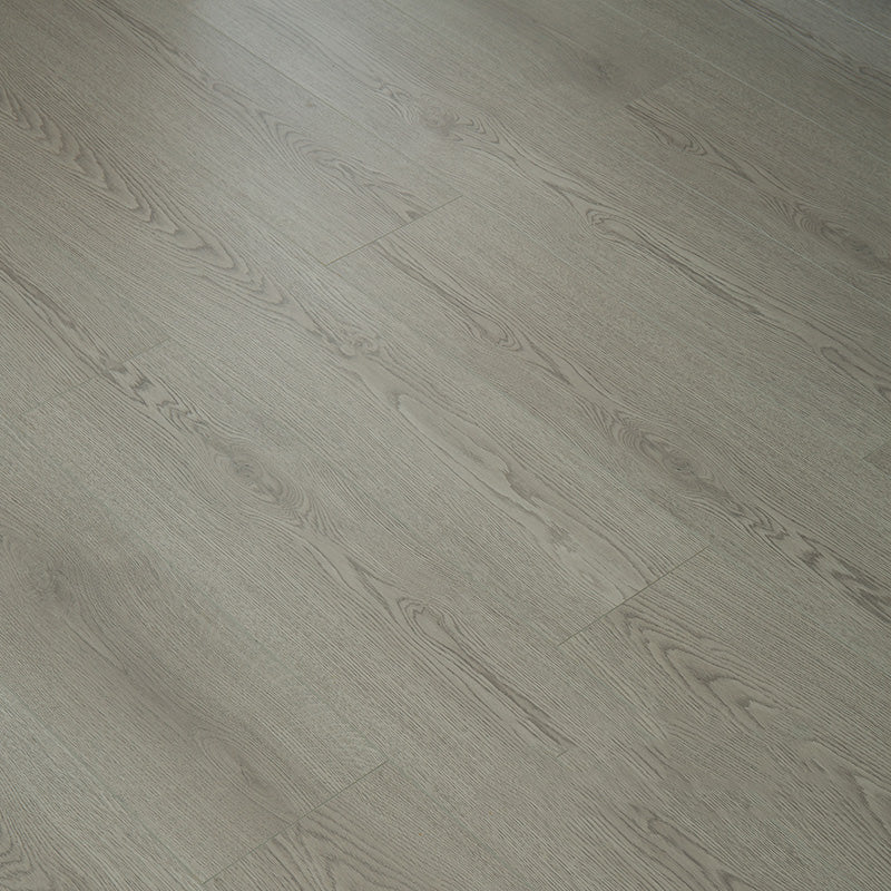 Nordic E0 Natural Solid Wood Laminate Flooring, Click Cinch Loc, Waterproof Gray Coffee Clearhalo 'Flooring 'Home Improvement' 'home_improvement' 'home_improvement_laminate_flooring' 'Laminate Flooring' 'laminate_flooring' Walls and Ceiling' 6320781