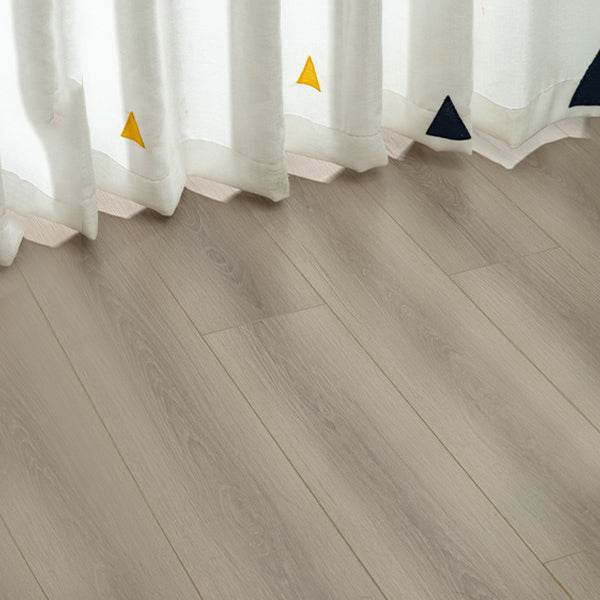 Nordic E0 Natural Solid Wood Laminate Flooring, Click Cinch Loc, Waterproof Clearhalo 'Flooring 'Home Improvement' 'home_improvement' 'home_improvement_laminate_flooring' 'Laminate Flooring' 'laminate_flooring' Walls and Ceiling' 6320792