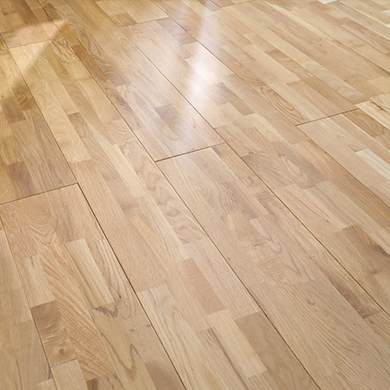 Oak Laminate Plank Flooring Sound Dampening Laminate for Bedroom Light Brown Clearhalo 'Flooring 'Home Improvement' 'home_improvement' 'home_improvement_laminate_flooring' 'Laminate Flooring' 'laminate_flooring' Walls and Ceiling' 6320900