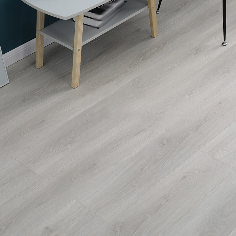 Modern 12mm Natural Solid Wood Laminate Flooring, Click-Lock, Waterproof Clearhalo 'Flooring 'Home Improvement' 'home_improvement' 'home_improvement_laminate_flooring' 'Laminate Flooring' 'laminate_flooring' Walls and Ceiling' 6320982