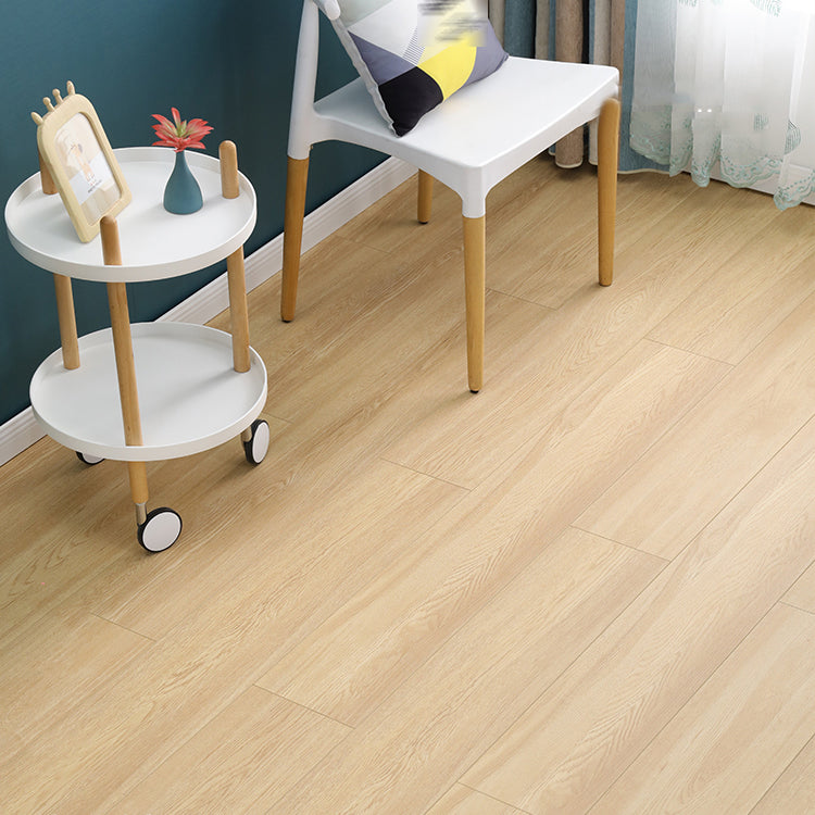 Modern 12mm Natural Solid Wood Laminate Flooring, Click-Lock, Waterproof Clearhalo 'Flooring 'Home Improvement' 'home_improvement' 'home_improvement_laminate_flooring' 'Laminate Flooring' 'laminate_flooring' Walls and Ceiling' 6320991