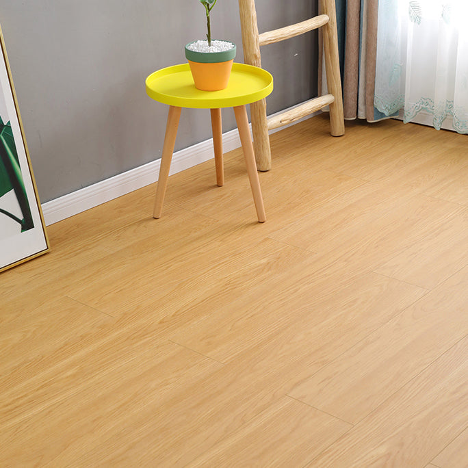 Modern 12mm Natural Solid Wood Laminate Flooring, Click-Lock, Waterproof Clearhalo 'Flooring 'Home Improvement' 'home_improvement' 'home_improvement_laminate_flooring' 'Laminate Flooring' 'laminate_flooring' Walls and Ceiling' 6320997