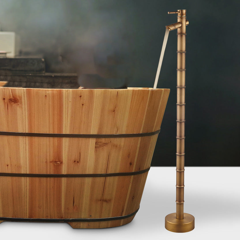 Modern Freestanding Bathtub Faucet Brass Floor Mount Free Standing Tub Filler Faucet Clearhalo 'Bathroom Remodel & Bathroom Fixtures' 'Bathtub Faucets' 'bathtub_faucets' 'Home Improvement' 'home_improvement' 'home_improvement_bathtub_faucets' 6321191