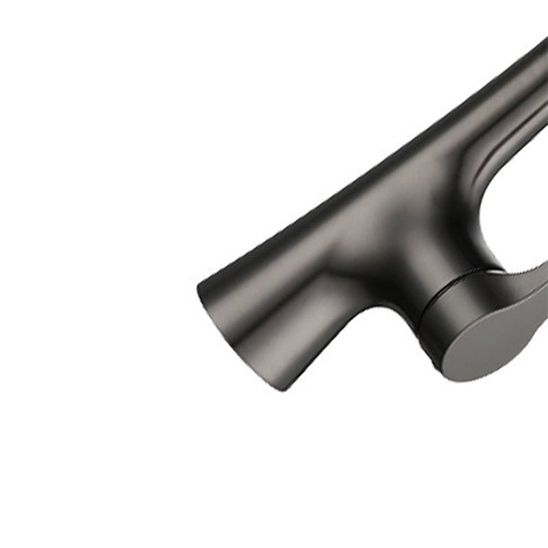 Modern Style Kitchen Faucet Copper Single Handle High Arc Kitchen Faucet Clearhalo 'Home Improvement' 'home_improvement' 'home_improvement_kitchen_faucets' 'Kitchen Faucets' 'Kitchen Remodel & Kitchen Fixtures' 'Kitchen Sinks & Faucet Components' 'kitchen_faucets' 6327583