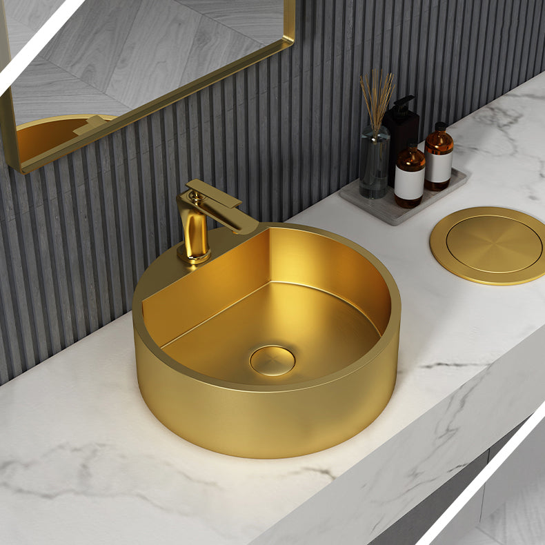 Modern Bathroom Sink Porcelain Pop-Up Drain Solid Color Round Vessel Clearhalo 'Bathroom Remodel & Bathroom Fixtures' 'Bathroom Sinks & Faucet Components' 'Bathroom Sinks' 'bathroom_sink' 'Home Improvement' 'home_improvement' 'home_improvement_bathroom_sink' 6333604