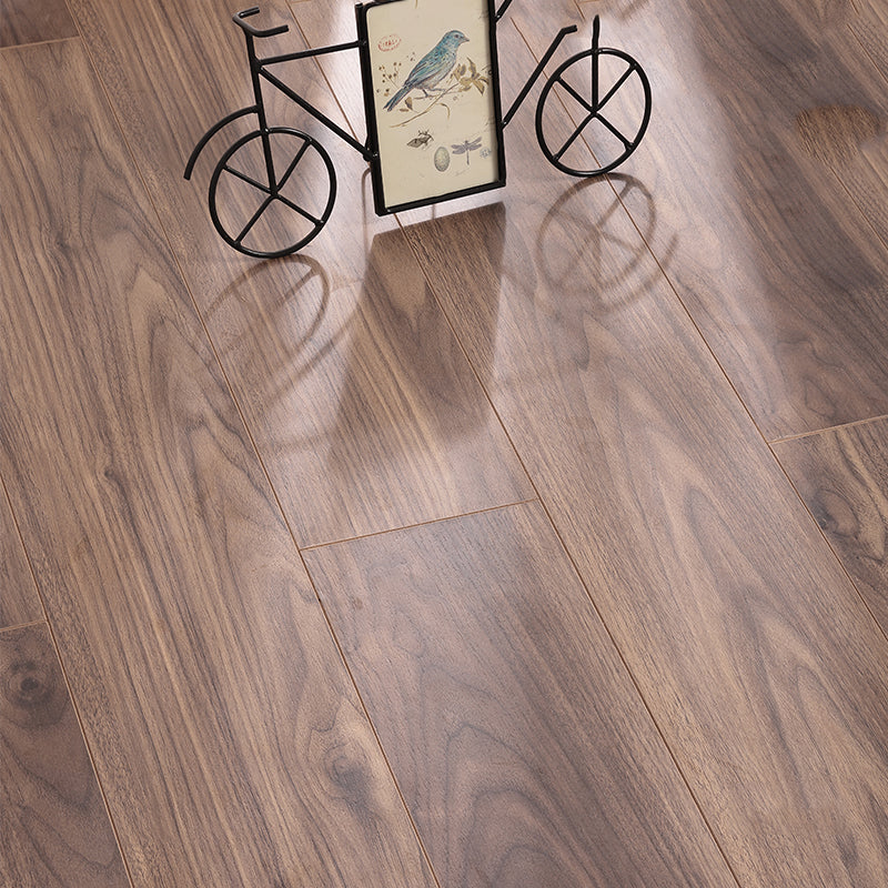 Classic 8" X 49" X 15mm Laminate Flooring, Click-Lock, Waterproof Light Brown Clearhalo 'Flooring 'Home Improvement' 'home_improvement' 'home_improvement_laminate_flooring' 'Laminate Flooring' 'laminate_flooring' Walls and Ceiling' 6334266