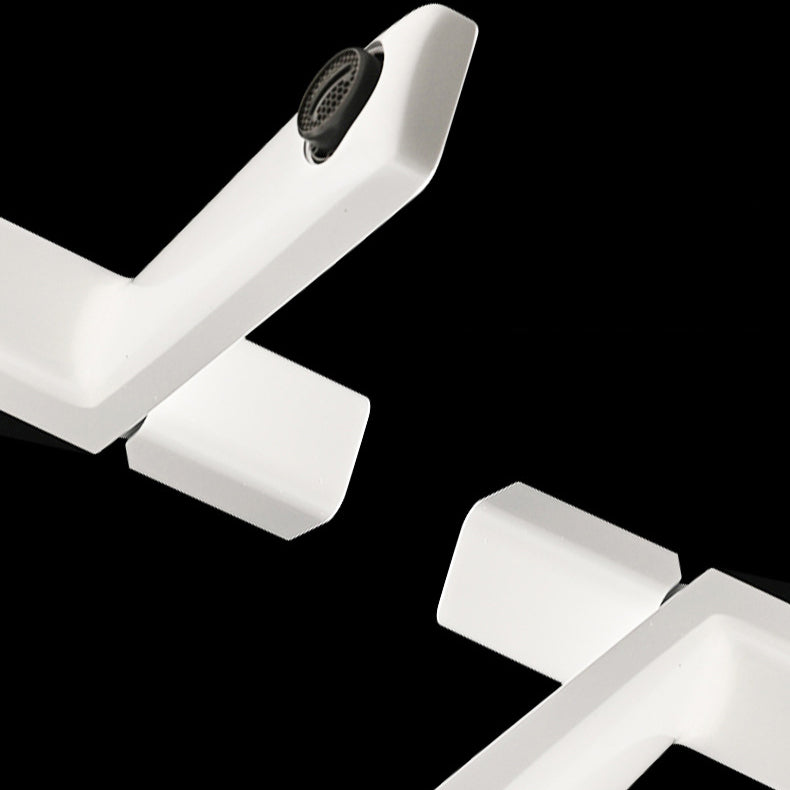 Modern Single Rotary Switch Standard Kitchen Faucet Low Profile Water Faucet Clearhalo 'Home Improvement' 'home_improvement' 'home_improvement_kitchen_faucets' 'Kitchen Faucets' 'Kitchen Remodel & Kitchen Fixtures' 'Kitchen Sinks & Faucet Components' 'kitchen_faucets' 6353018