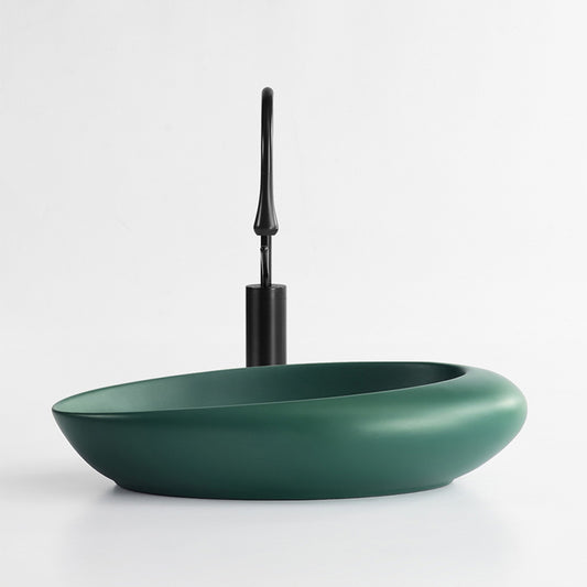 Modern Bathroom Sink Porcelain Pop-Up Drain Oval-Shape Vessel Lavatory Sink Clearhalo 'Bathroom Remodel & Bathroom Fixtures' 'Bathroom Sinks & Faucet Components' 'Bathroom Sinks' 'bathroom_sink' 'Home Improvement' 'home_improvement' 'home_improvement_bathroom_sink' 6353255