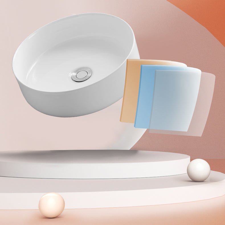 Contemporary Bathroom Sink with Single Faucet Hole Porcelain Round Vessel Clearhalo 'Bathroom Remodel & Bathroom Fixtures' 'Bathroom Sinks & Faucet Components' 'Bathroom Sinks' 'bathroom_sink' 'Home Improvement' 'home_improvement' 'home_improvement_bathroom_sink' 6353321