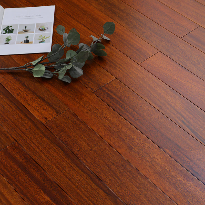 Modern Laminate Plank Flooring Wooden Tongue and Groove Locking Laminate Light Yellow Clearhalo 'Flooring 'Home Improvement' 'home_improvement' 'home_improvement_laminate_flooring' 'Laminate Flooring' 'laminate_flooring' Walls and Ceiling' 6365491