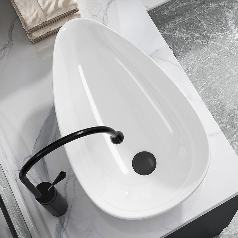 Modern Bathroom Sink with Single Faucet Hole Porcelain Oval-Shape Vessel Bathroom Sink Clearhalo 'Bathroom Remodel & Bathroom Fixtures' 'Bathroom Sinks & Faucet Components' 'Bathroom Sinks' 'bathroom_sink' 'Home Improvement' 'home_improvement' 'home_improvement_bathroom_sink' 6365837