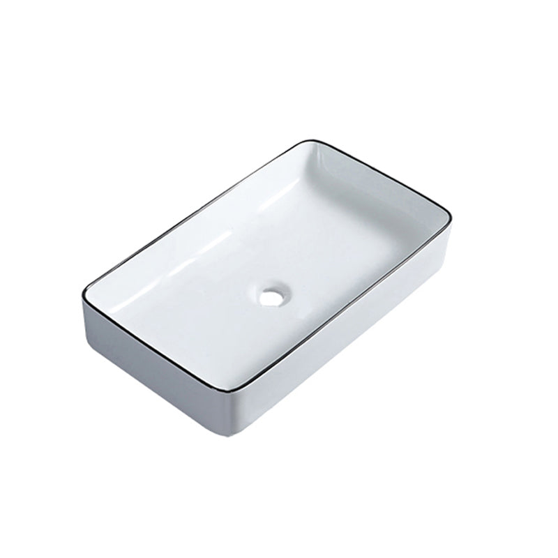 Modern Bathroom Sink with Single Faucet Hole Porcelain Rectangular Vessel Bathroom Sink Clearhalo 'Bathroom Remodel & Bathroom Fixtures' 'Bathroom Sinks & Faucet Components' 'Bathroom Sinks' 'bathroom_sink' 'Home Improvement' 'home_improvement' 'home_improvement_bathroom_sink' 6365854