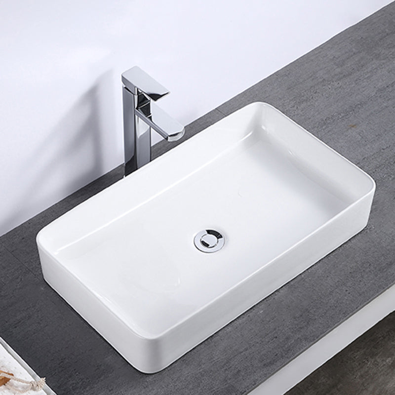 Modern Bathroom Sink Single Faucet Hole Porcelain Rectangular Vessel Bathroom Sink Clearhalo 'Bathroom Remodel & Bathroom Fixtures' 'Bathroom Sinks & Faucet Components' 'Bathroom Sinks' 'bathroom_sink' 'Home Improvement' 'home_improvement' 'home_improvement_bathroom_sink' 6365943