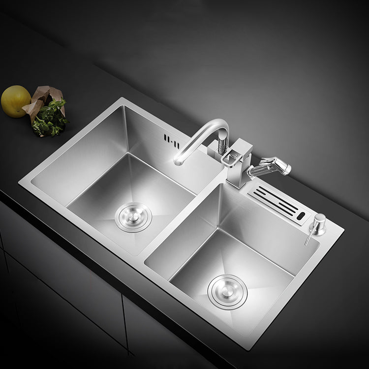 Classic Kitchen Sink Stainless Steel Corrosion Resistant Kitchen Sink with Basket Strainer Clearhalo 'Home Improvement' 'home_improvement' 'home_improvement_kitchen_sinks' 'Kitchen Remodel & Kitchen Fixtures' 'Kitchen Sinks & Faucet Components' 'Kitchen Sinks' 'kitchen_sinks' 6366501