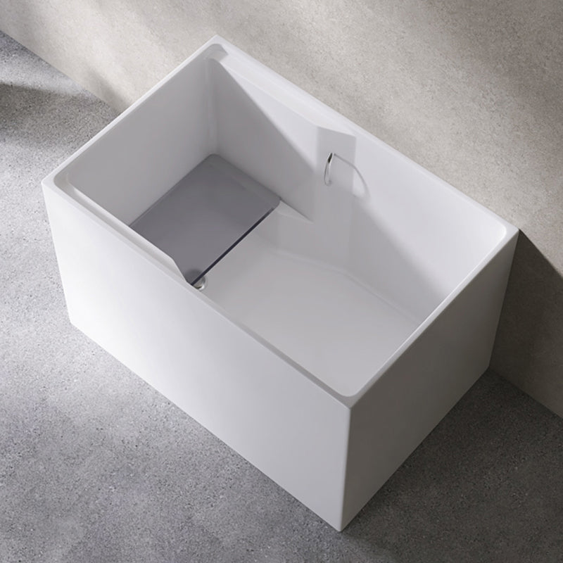 Modern Rectangular White Bathtub Acrylic Back to Wall with Drain Bath Tub 51.2"L x 27.5"W x 28.3"H Clearhalo 'Bathroom Remodel & Bathroom Fixtures' 'Bathtubs' 'Home Improvement' 'home_improvement' 'home_improvement_bathtubs' 'Showers & Bathtubs' 6367825