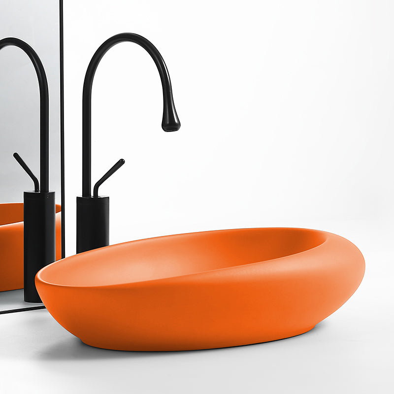 Modern Vessel Bathroom Sink Oval Porcelain with Pop-Up Drain Wash Stand Clearhalo 'Bathroom Remodel & Bathroom Fixtures' 'Bathroom Sinks & Faucet Components' 'Bathroom Sinks' 'bathroom_sink' 'Home Improvement' 'home_improvement' 'home_improvement_bathroom_sink' 6381094