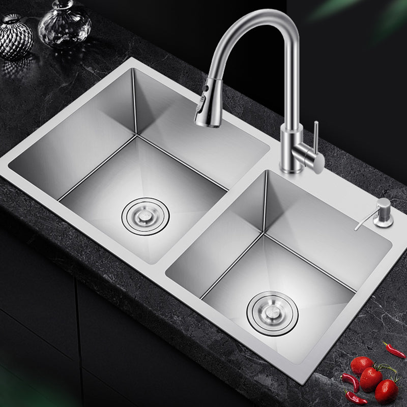 Classic Kitchen Sink Stainless Steel Kitchen Sink with Soap Dispenser Clearhalo 'Home Improvement' 'home_improvement' 'home_improvement_kitchen_sinks' 'Kitchen Remodel & Kitchen Fixtures' 'Kitchen Sinks & Faucet Components' 'Kitchen Sinks' 'kitchen_sinks' 6399641