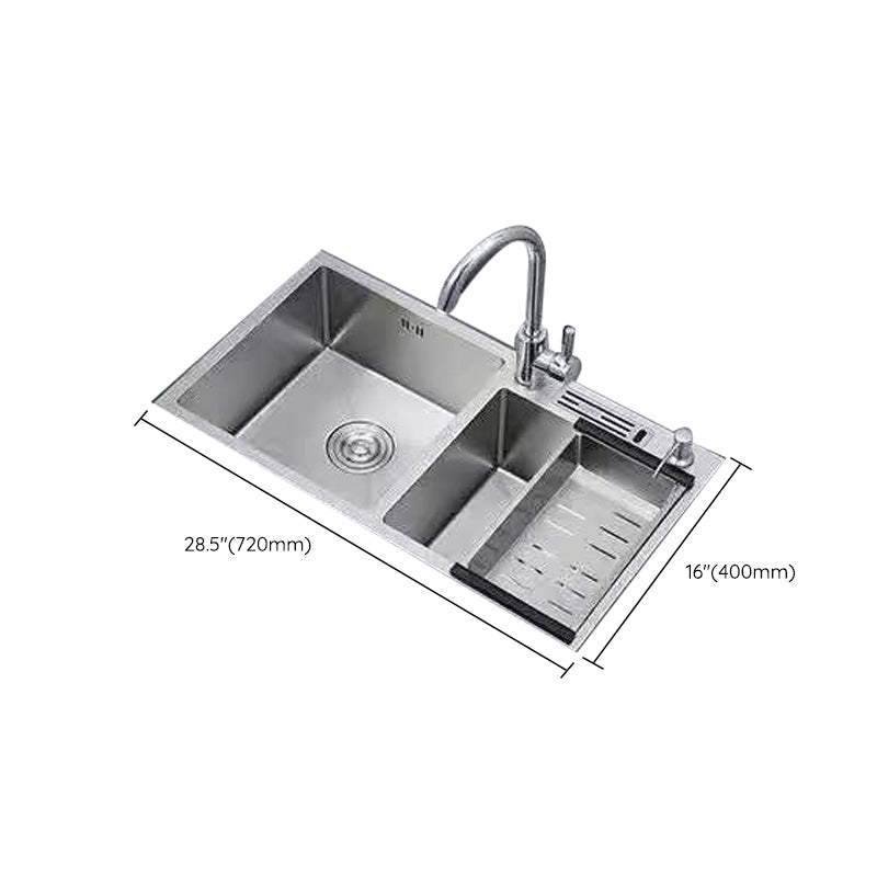Modern Style Kitchen Sink Stainless Steel Dirt Resistant Kitchen Sink Clearhalo 'Home Improvement' 'home_improvement' 'home_improvement_kitchen_sinks' 'Kitchen Remodel & Kitchen Fixtures' 'Kitchen Sinks & Faucet Components' 'Kitchen Sinks' 'kitchen_sinks' 6399719