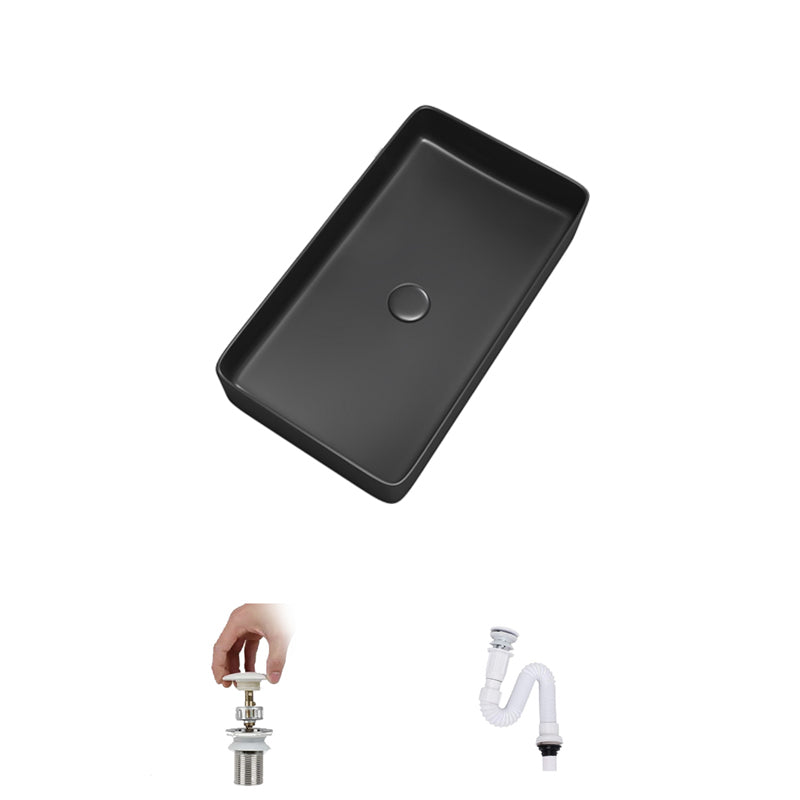 Contemporary Bathroom Sink Porcelain Rectangular Vessel Bathroom Sink 16"L x 12"W x 5"H Black Sink Clearhalo 'Bathroom Remodel & Bathroom Fixtures' 'Bathroom Sinks & Faucet Components' 'Bathroom Sinks' 'bathroom_sink' 'Home Improvement' 'home_improvement' 'home_improvement_bathroom_sink' 6399750