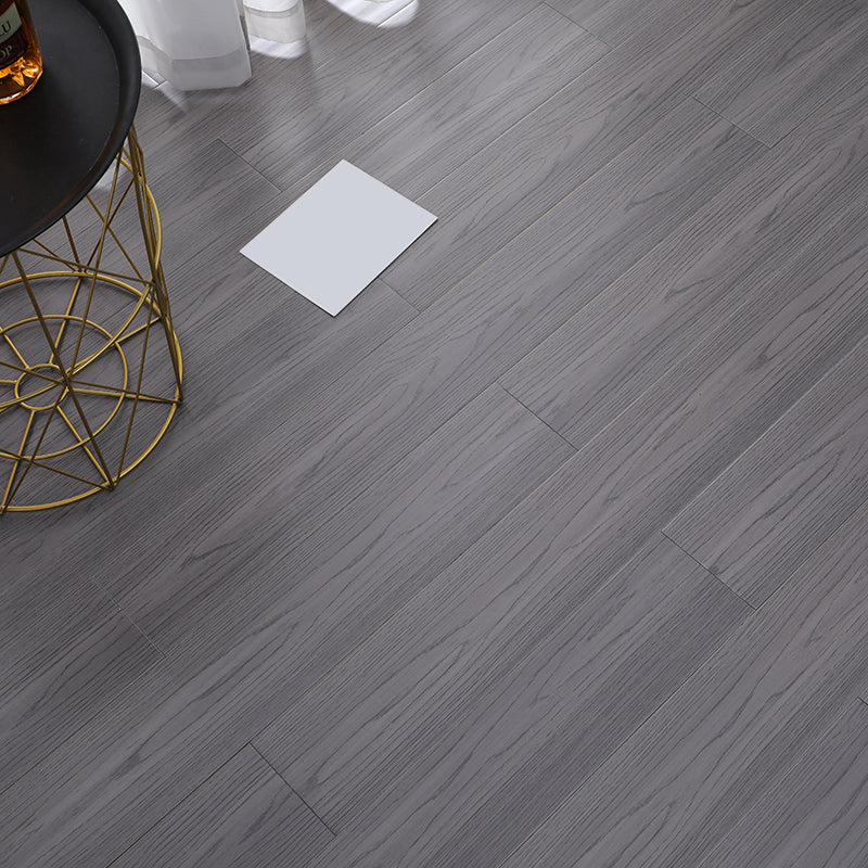 Solid Wood Laminate Plank Flooring Modern Laminate with Scratch Resistant Dark Gray Clearhalo 'Flooring 'Home Improvement' 'home_improvement' 'home_improvement_laminate_flooring' 'Laminate Flooring' 'laminate_flooring' Walls and Ceiling' 6416773