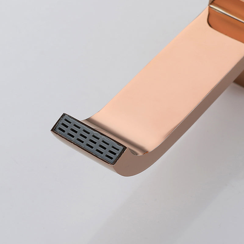 Contemporary Wall Mounted Bathroom Faucet Knob Handle Solid Brass Square Faucet Clearhalo 'Bathroom Remodel & Bathroom Fixtures' 'Bathroom Sink Faucets' 'Bathroom Sinks & Faucet Components' 'bathroom_sink_faucets' 'Home Improvement' 'home_improvement' 'home_improvement_bathroom_sink_faucets' 6416949